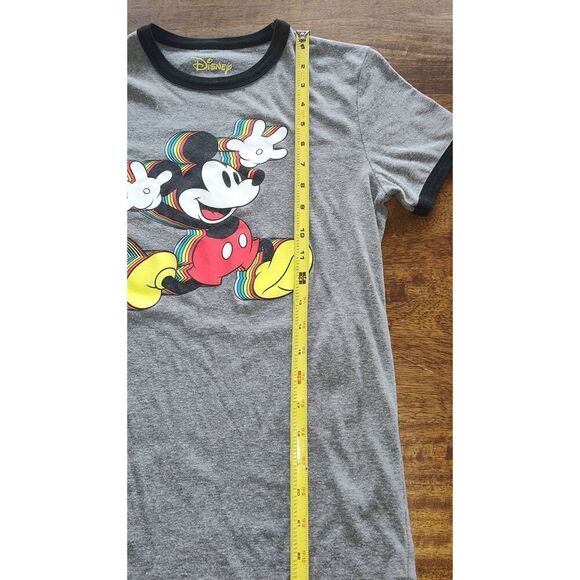 Mickey Mouse Disney SS T shirt Medium Rainbow SEE MEASUREMENTS 🌈 - Picture 4 of 9
